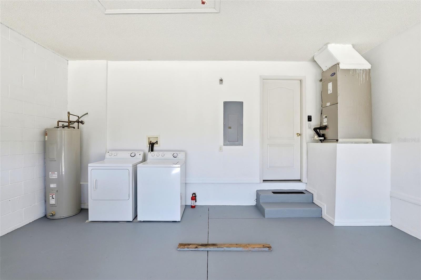 Image 30 of 35 For 1791 Florence Vista Boulevard