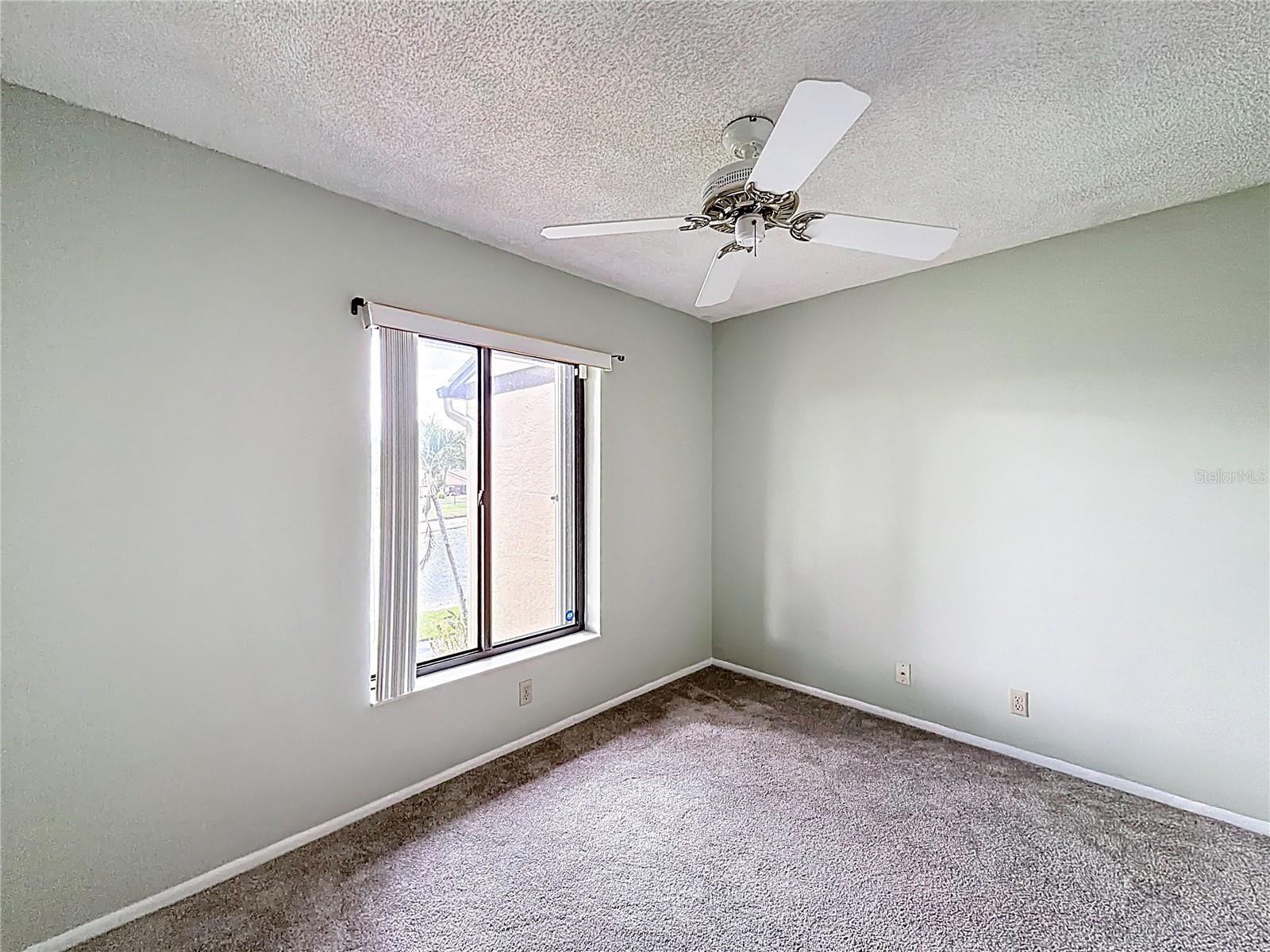 Image 15 of 69 For 826 Sky Pine Way G2