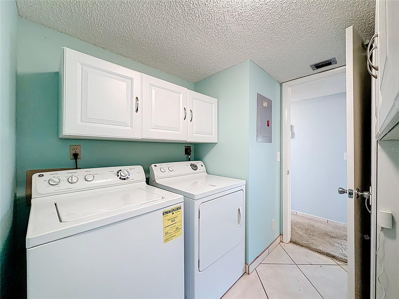 Image 20 of 69 For 826 Sky Pine Way G2
