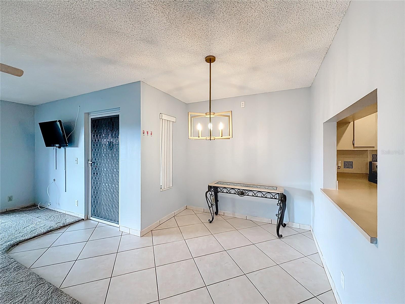 Image 41 of 69 For 826 Sky Pine Way G2