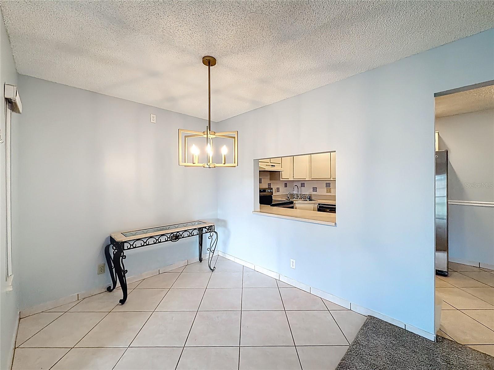 Image 42 of 69 For 826 Sky Pine Way G2