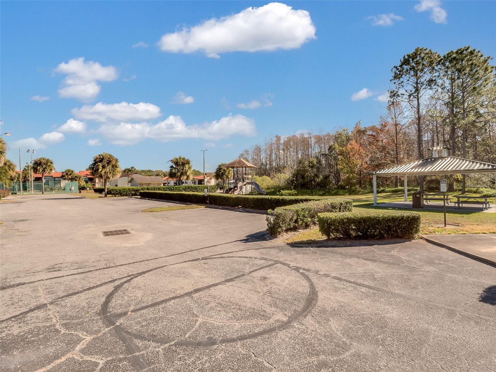 Image 21 of 26 For 1406 Julip Drive