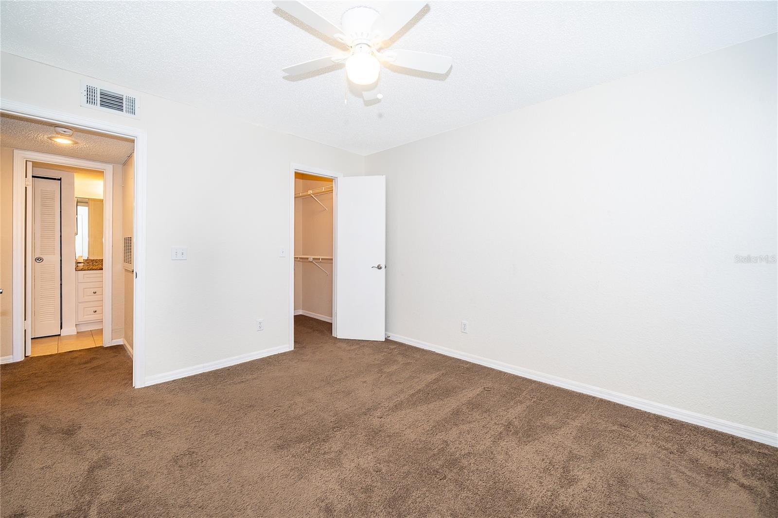 Image 22 of 32 For 5112 Conroy Road 26