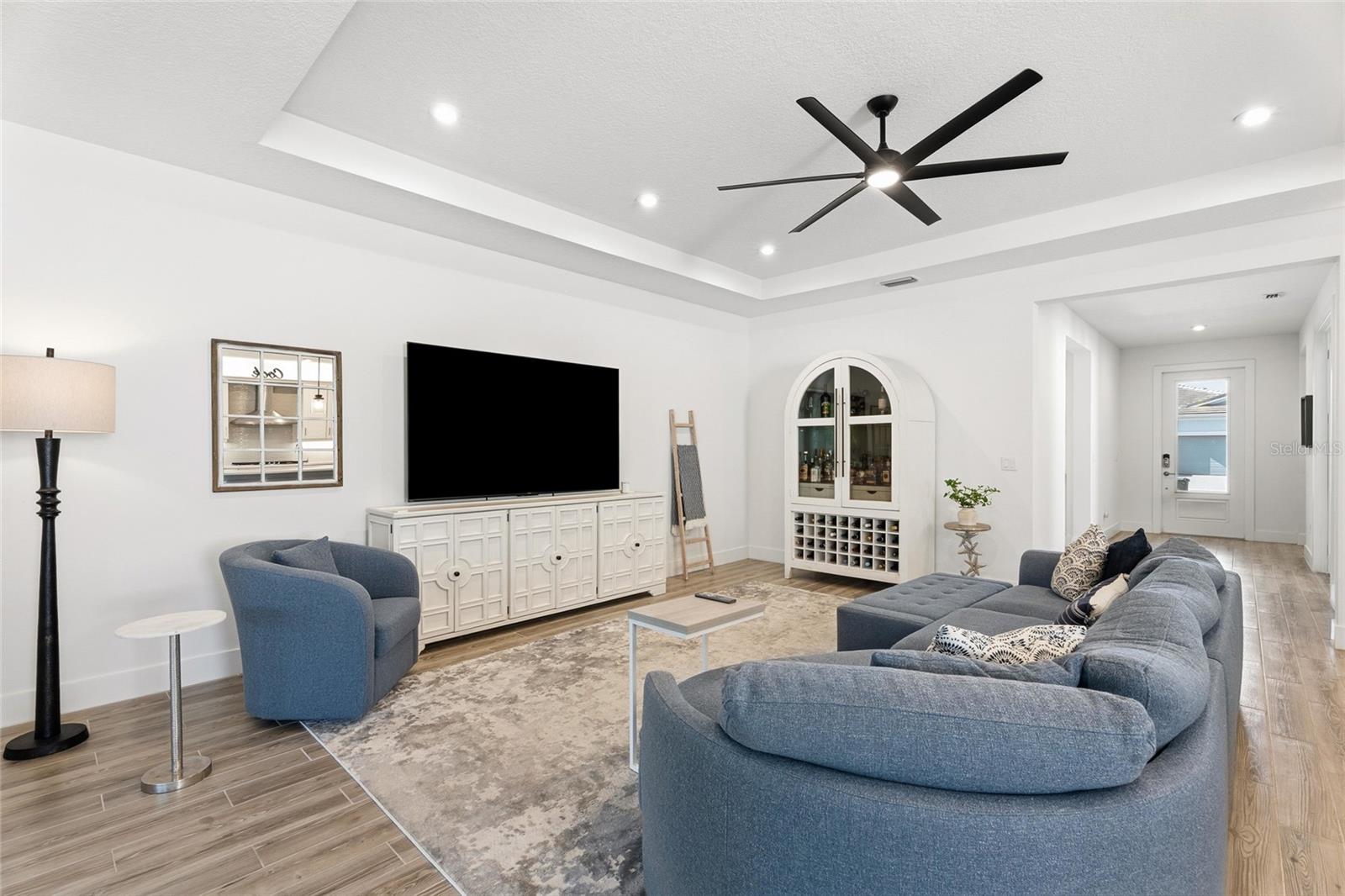 Image 5 of 80 For 11959 Viridian Boulevard