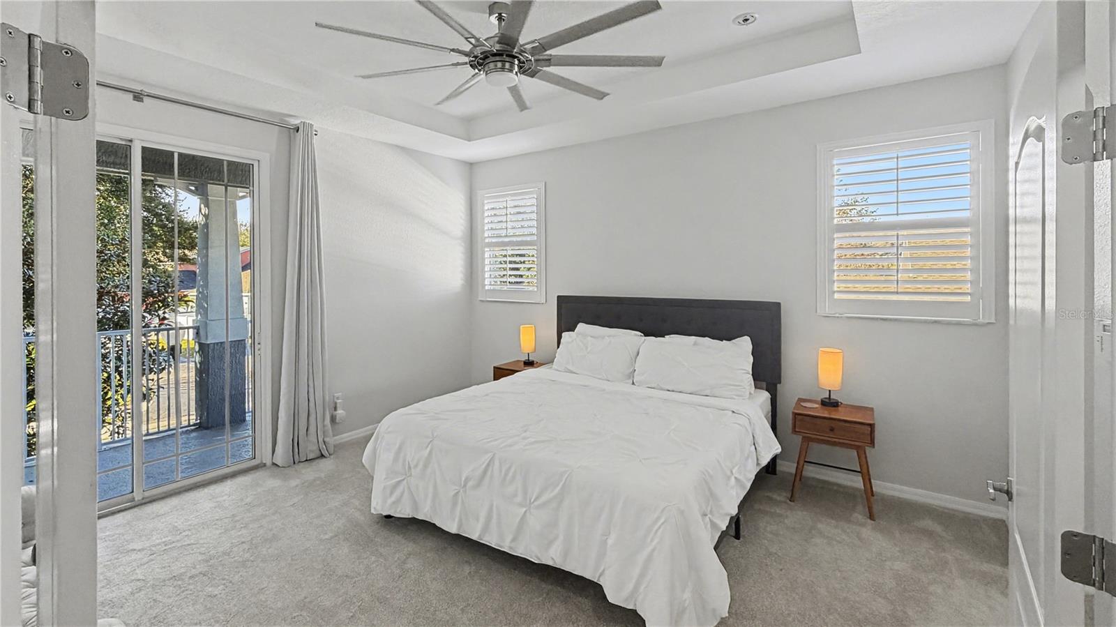 Image 20 of 36 For 6673 Helmsley Circle