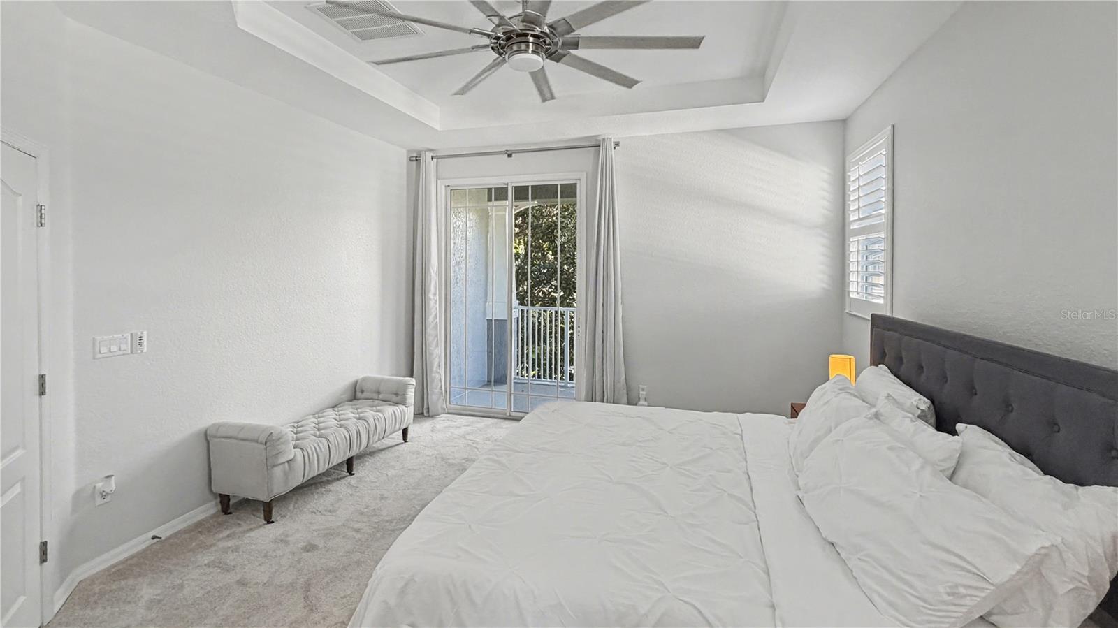 Image 23 of 36 For 6673 Helmsley Circle