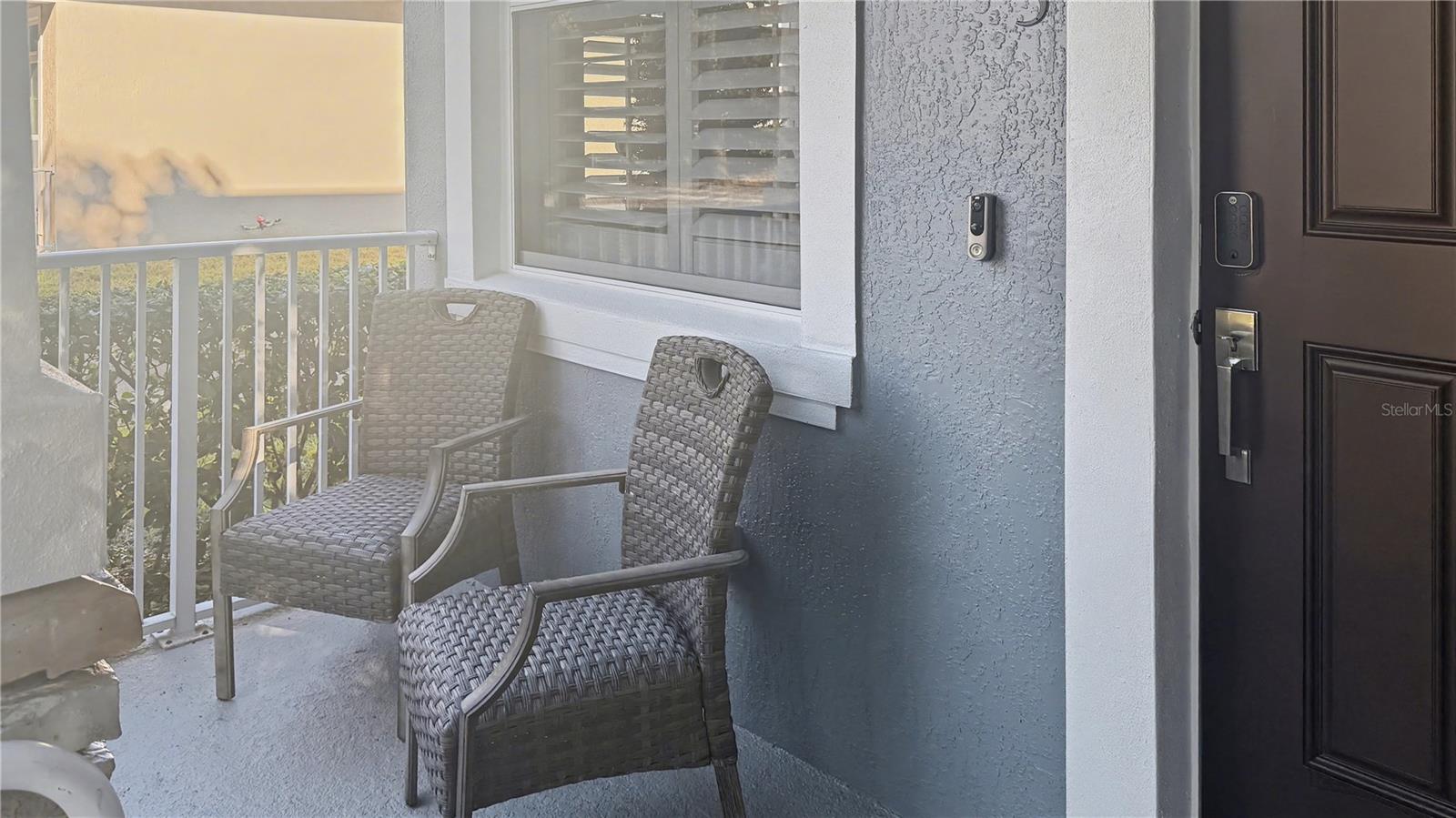 Image 4 of 36 For 6673 Helmsley Circle