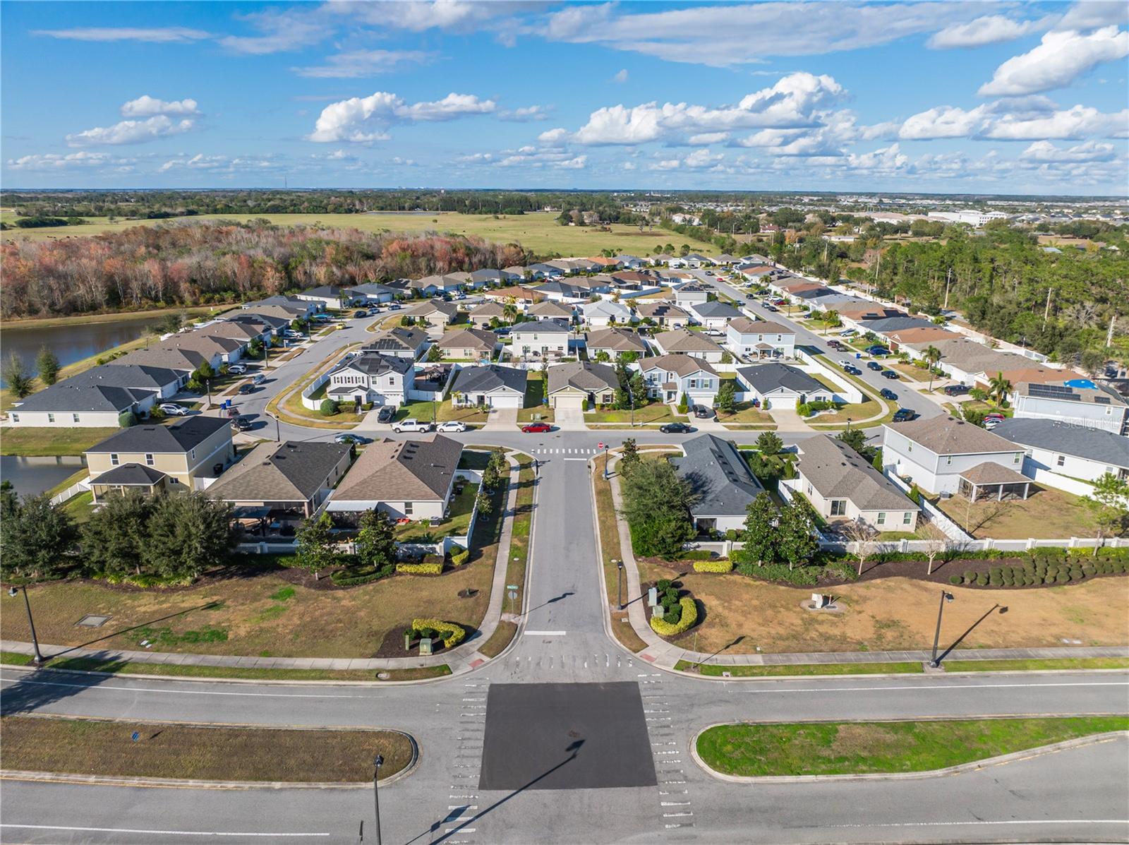 Image 16 of 53 For 2813 Mosshire Circle