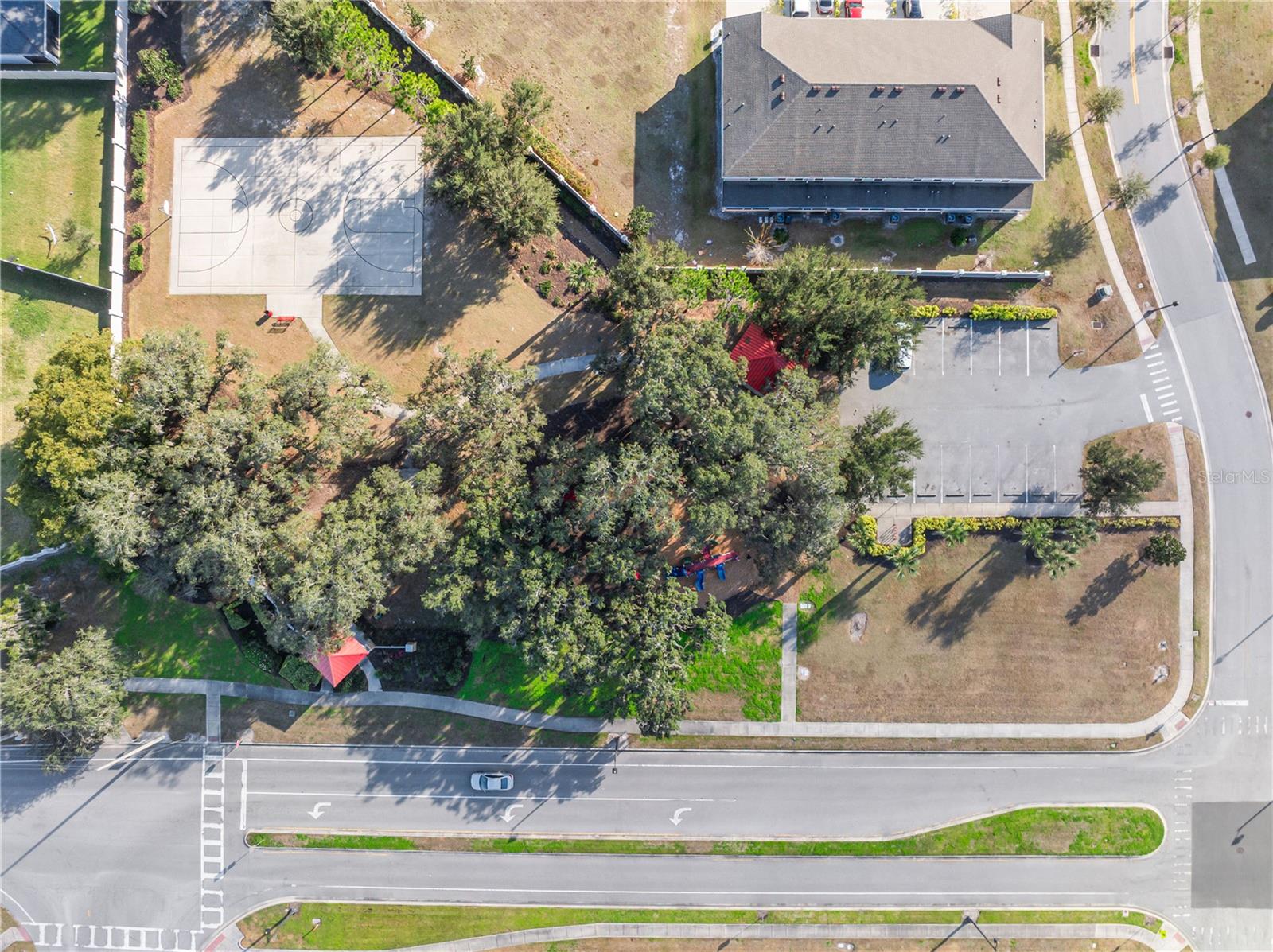 Image 20 of 53 For 2813 Mosshire Circle