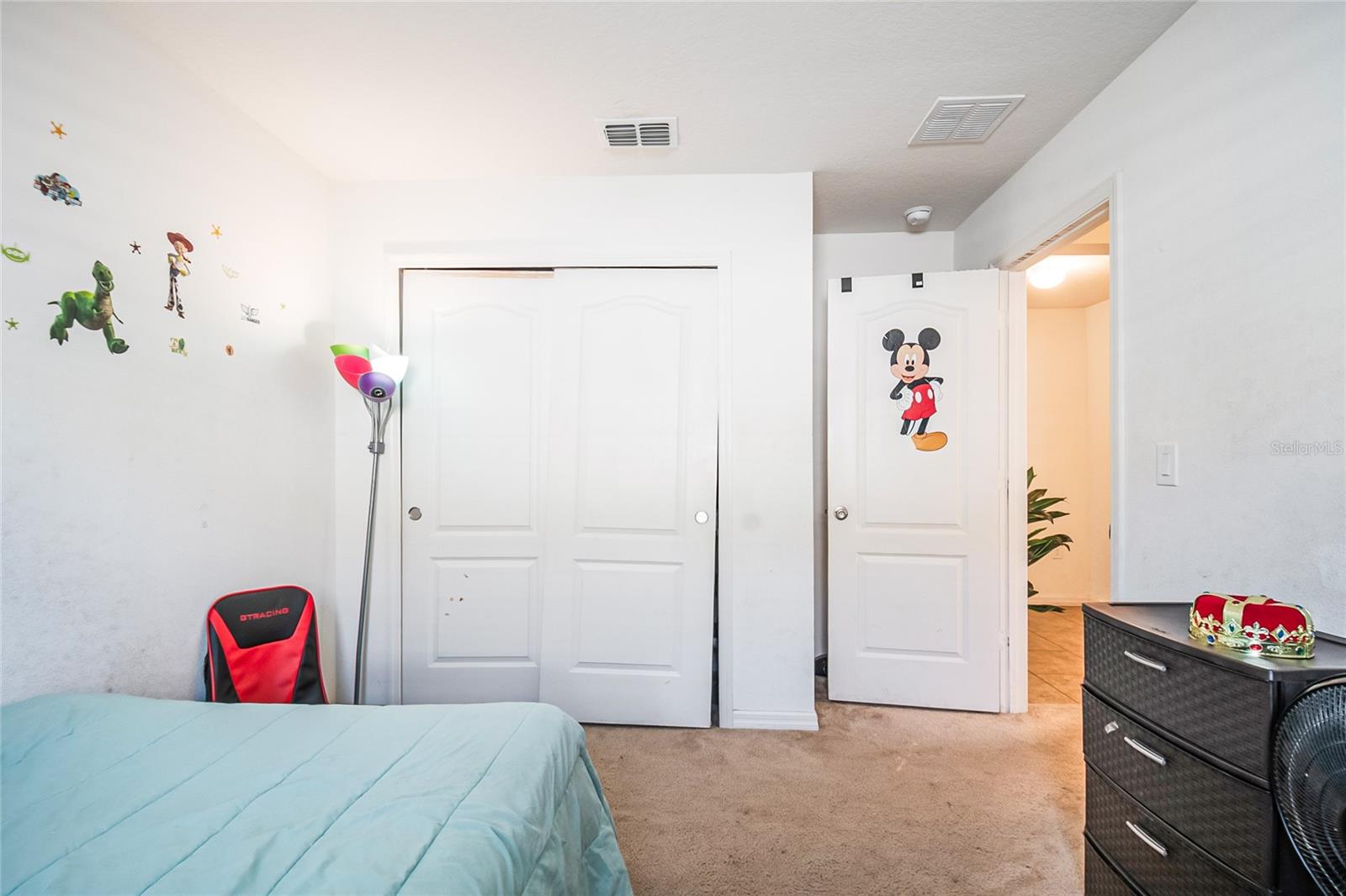 Image 33 of 53 For 2813 Mosshire Circle