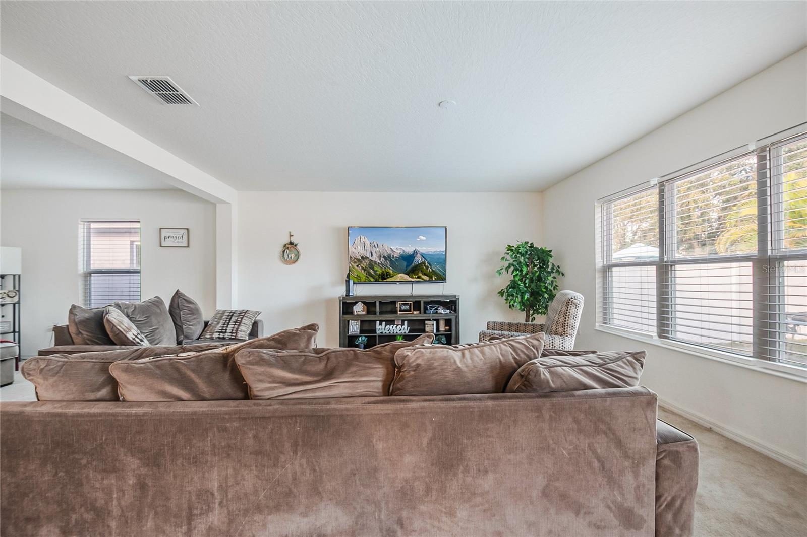 Image 45 of 53 For 2813 Mosshire Circle