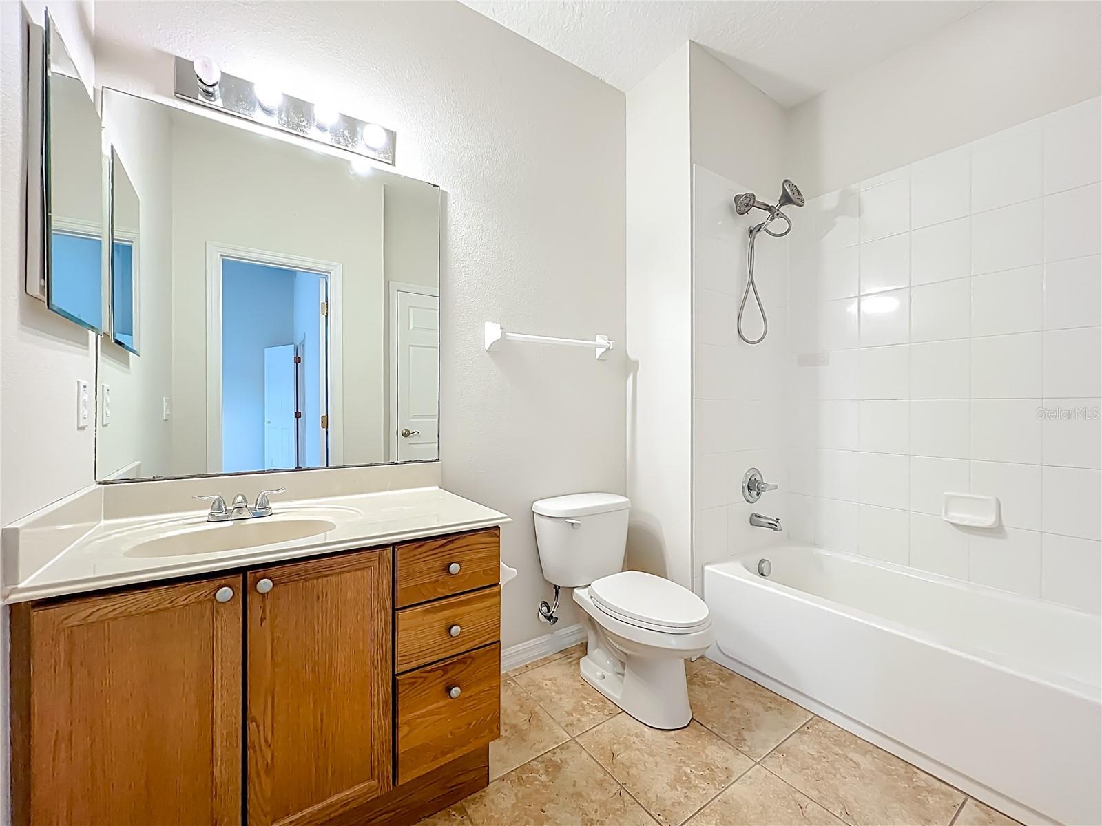 Image 23 of 44 For 650 Pinebranch Circle