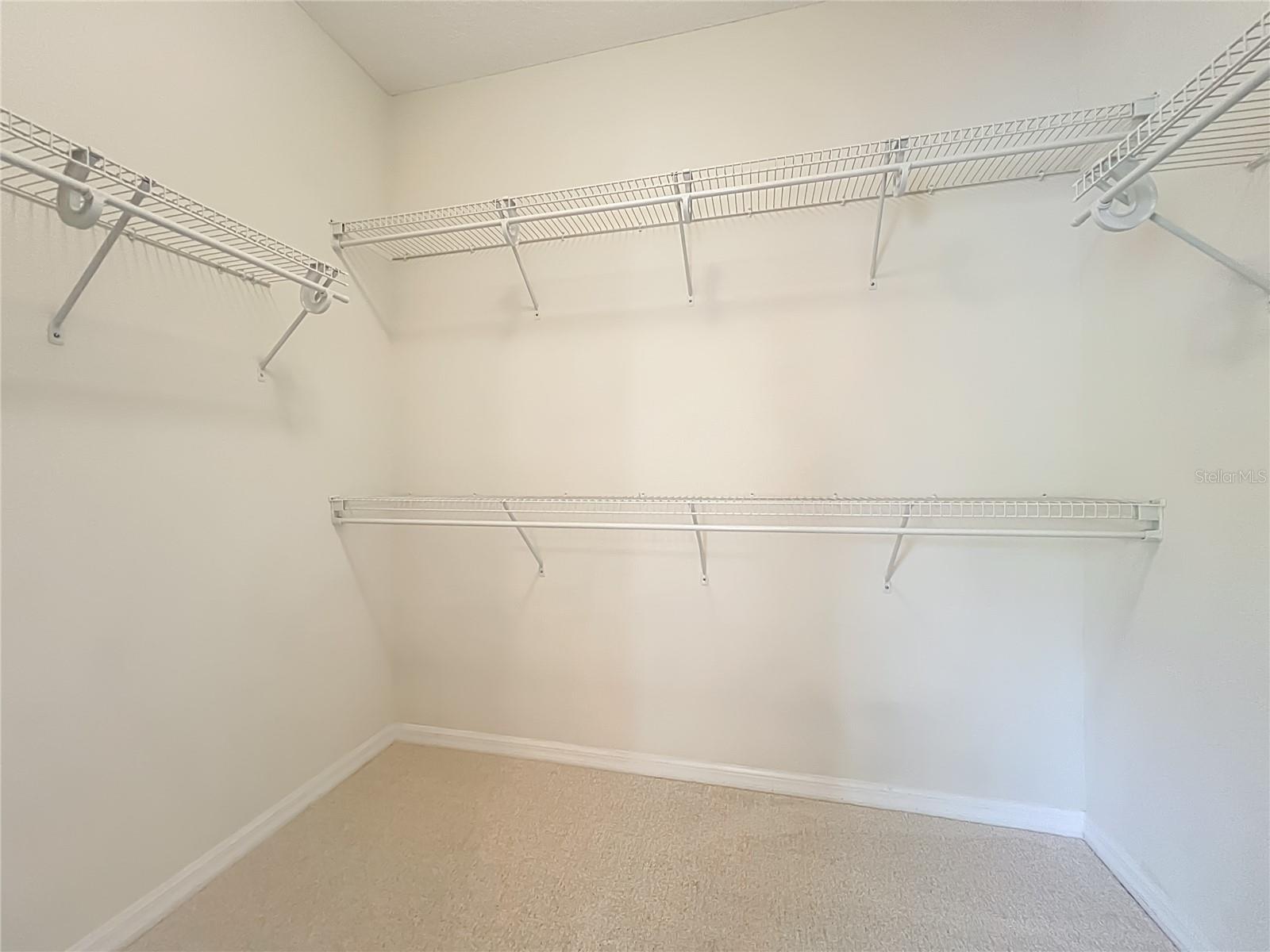 Image 24 of 44 For 650 Pinebranch Circle