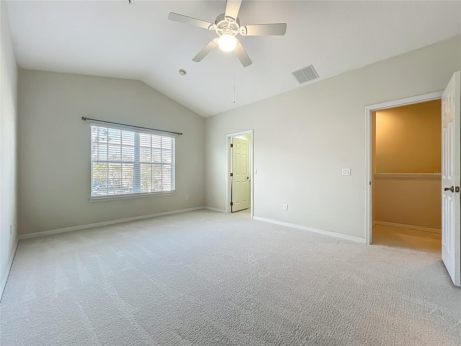 Image 27 of 44 For 650 Pinebranch Circle