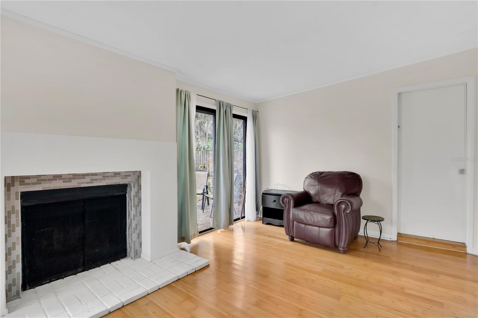 Image 10 of 25 For 4301 Hurd Avenue