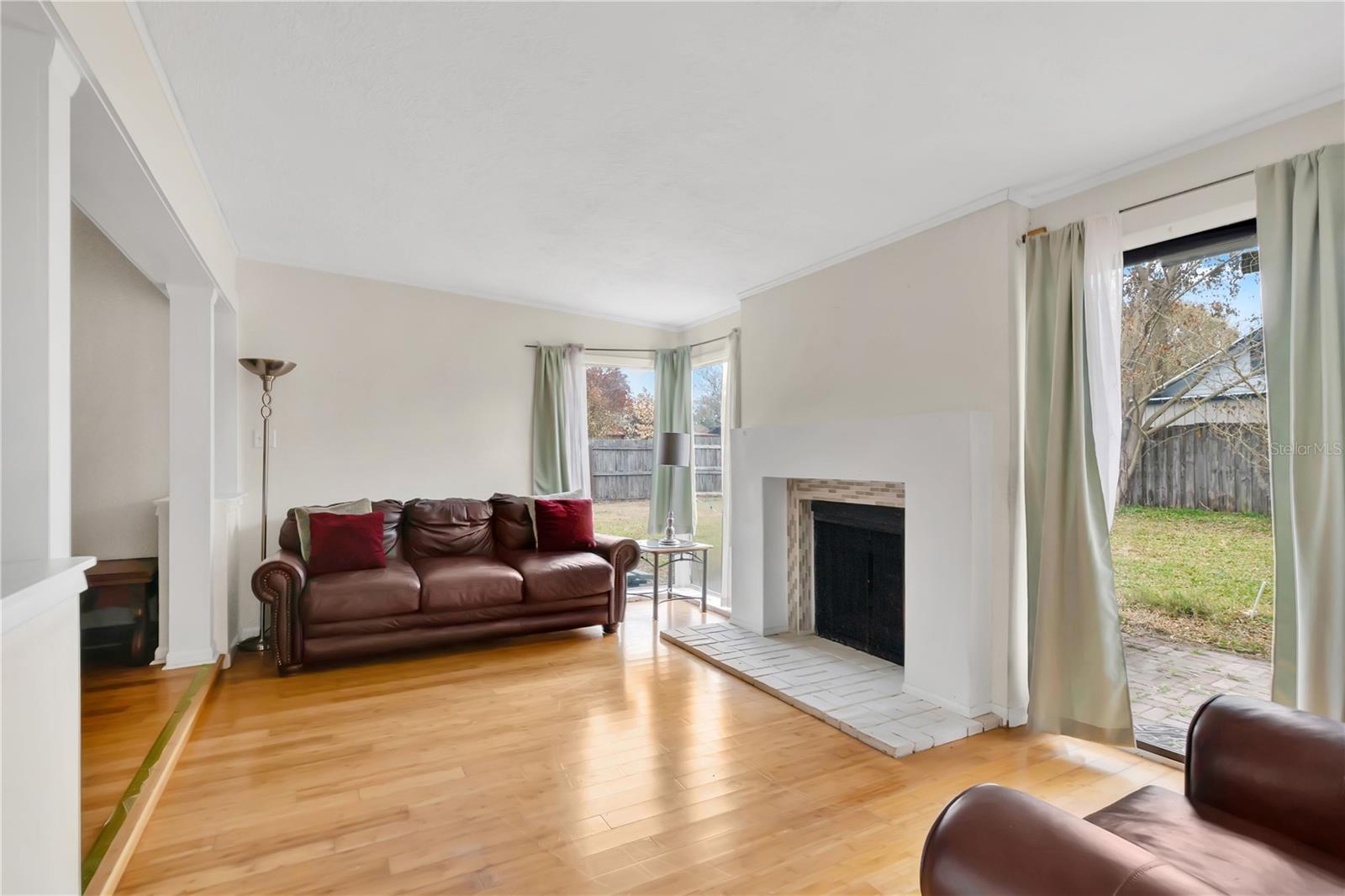 Image 11 of 25 For 4301 Hurd Avenue