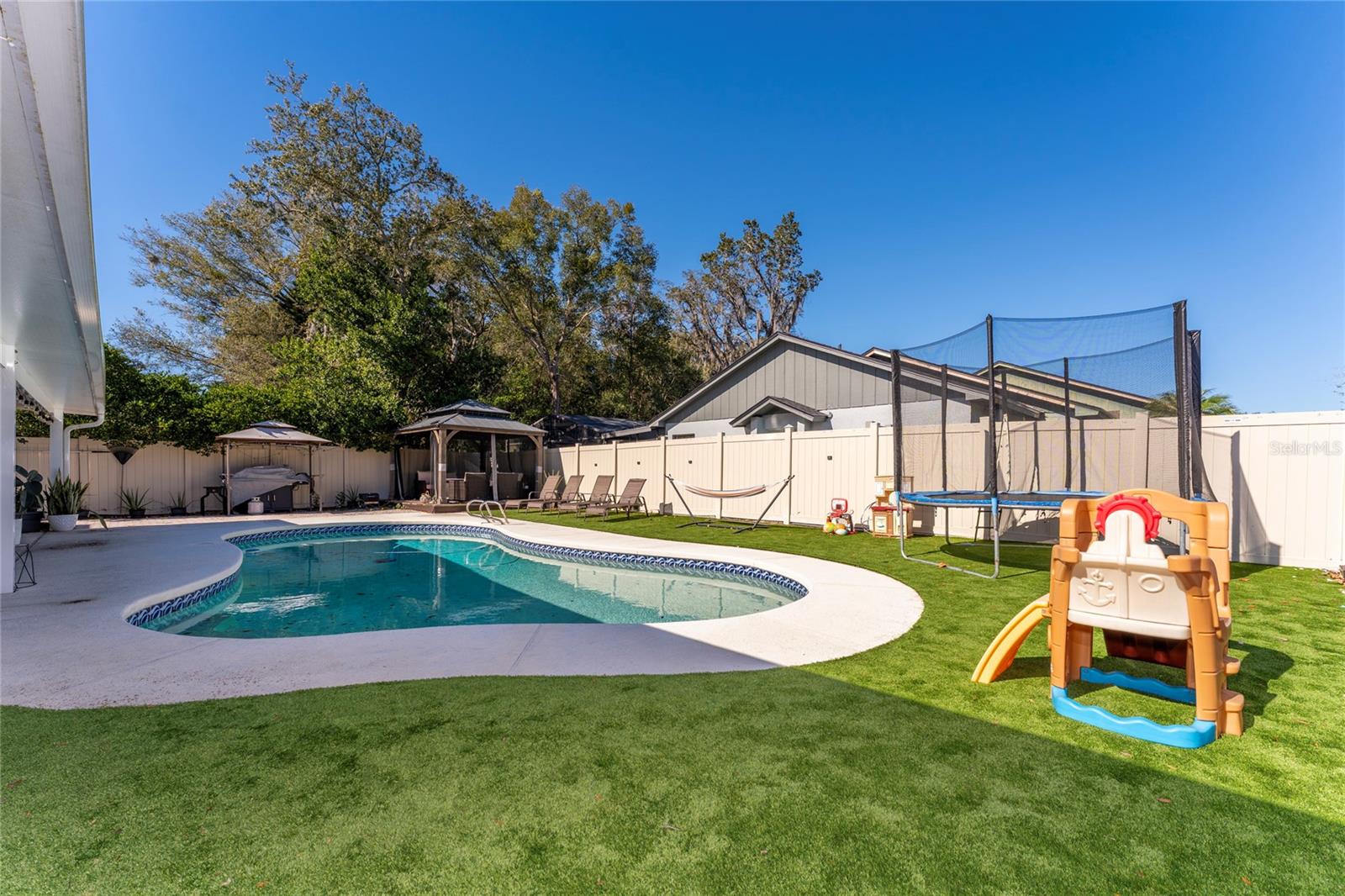 Image 23 of 39 For 1630 Sterling Oaks Lane