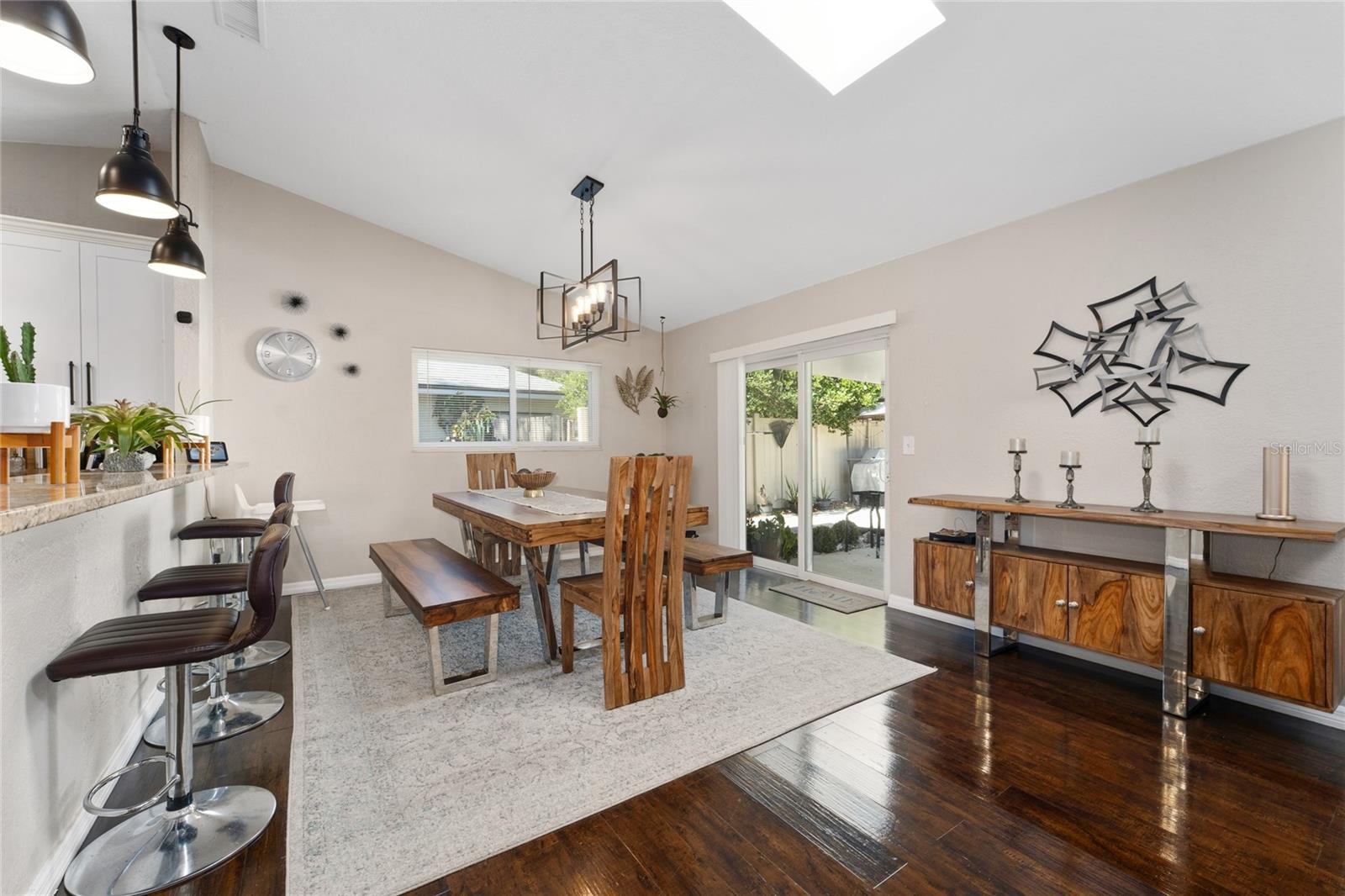 Image 5 of 39 For 1630 Sterling Oaks Lane