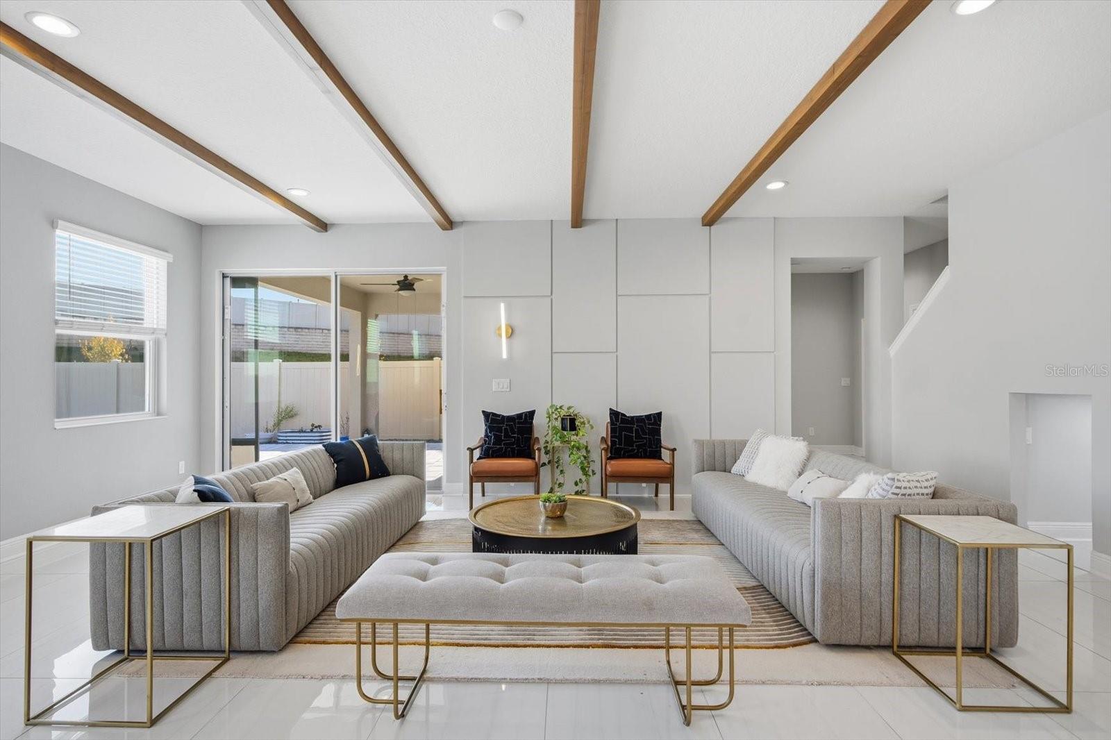 Image 9 of 58 For 612 Blackstone Street