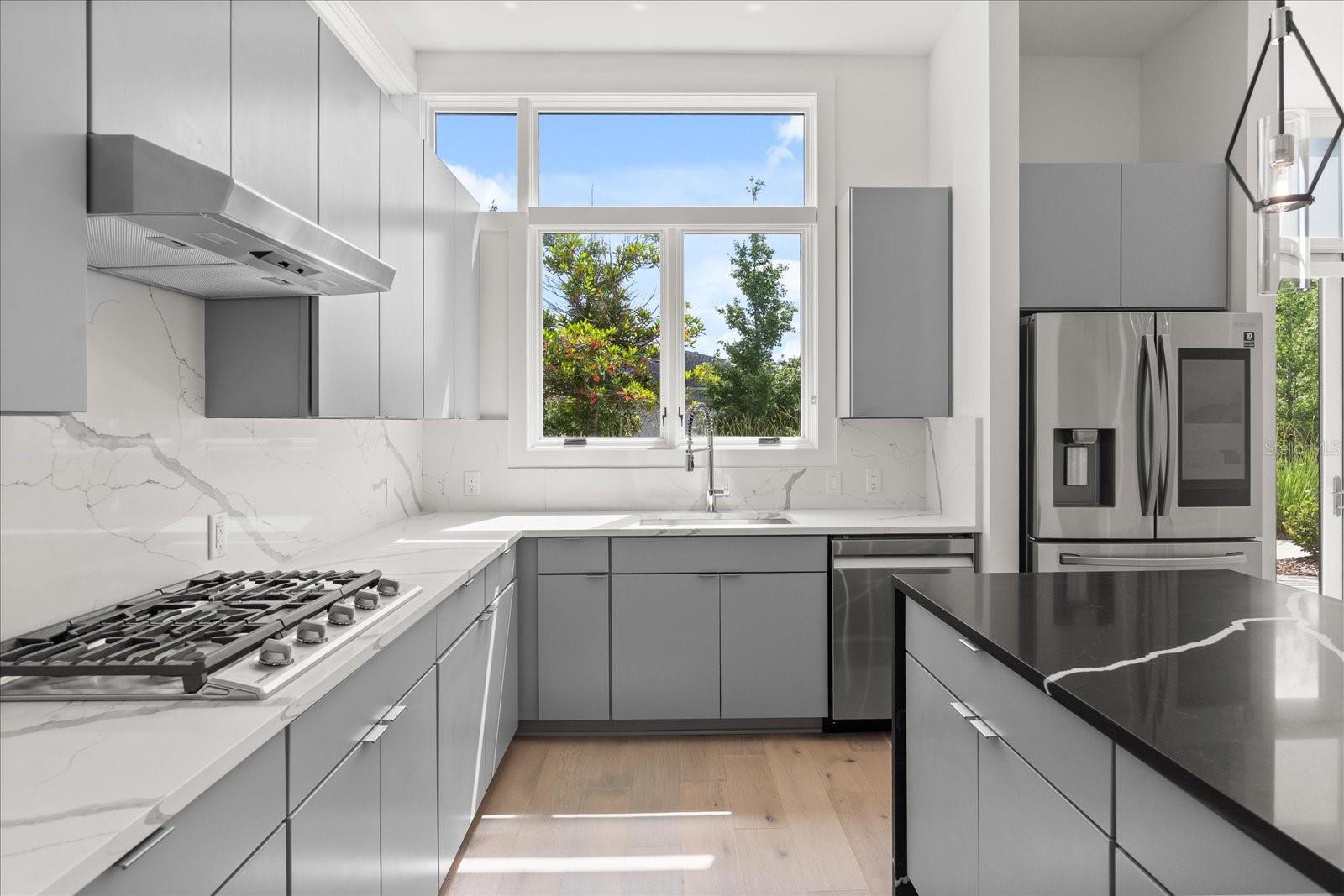 Image 6 of 26 For 1768 Mondrian Circle