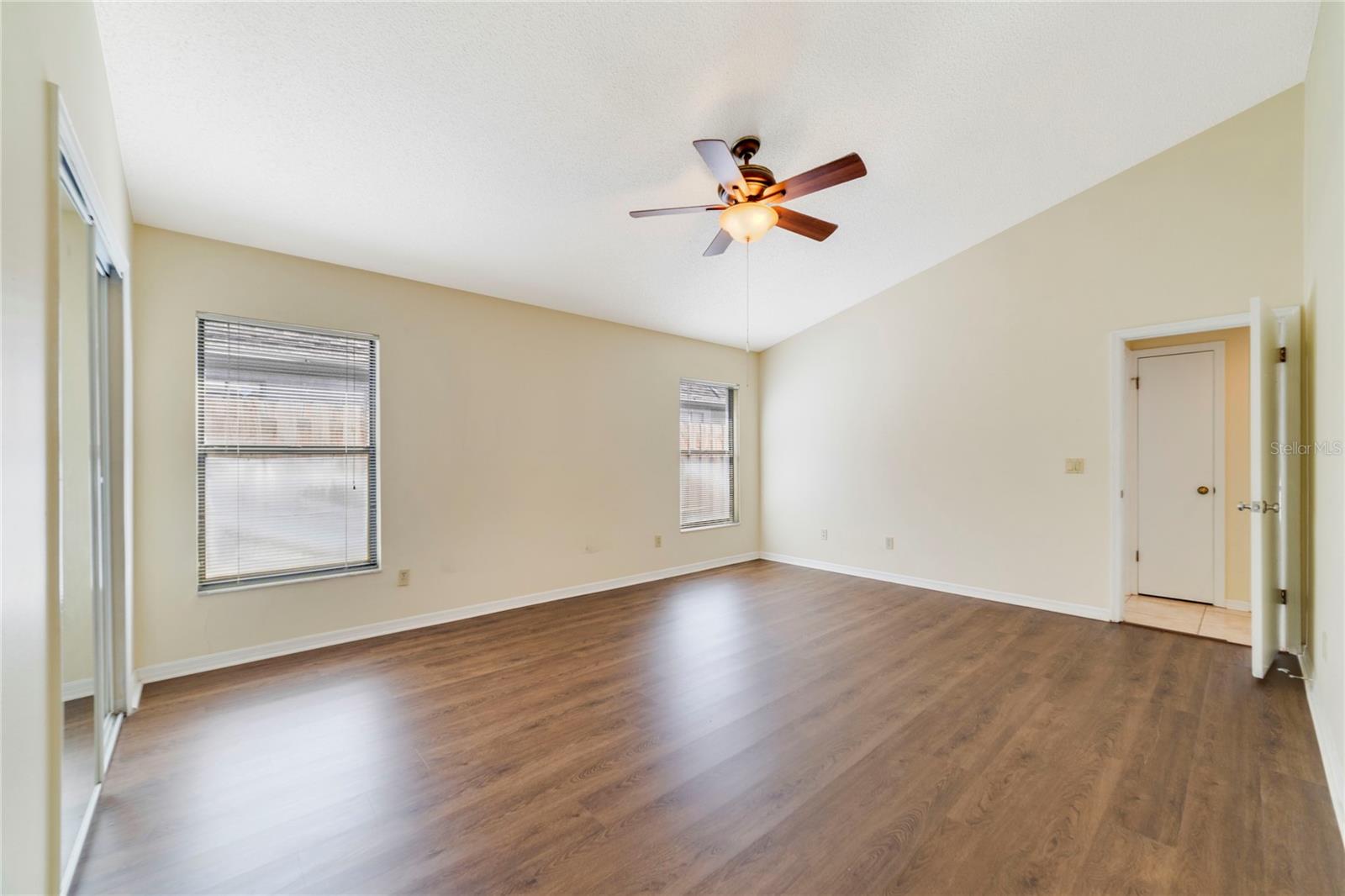 Image 13 of 24 For 1448 Brookshire Court