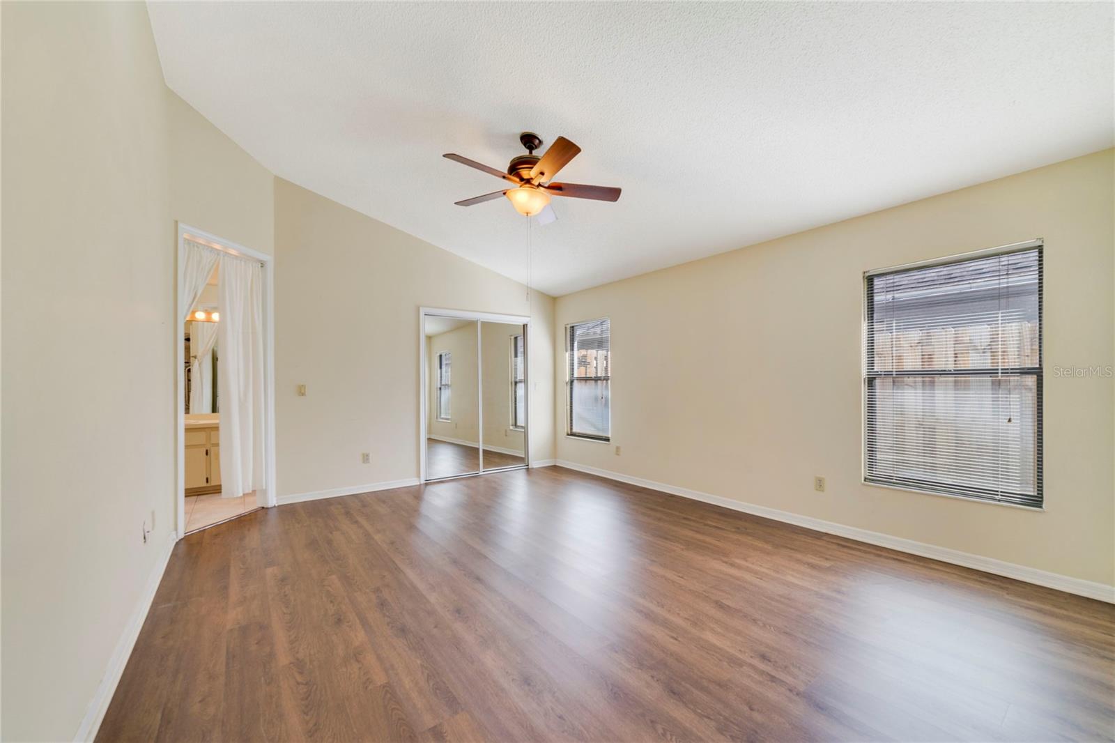 Image 15 of 24 For 1448 Brookshire Court