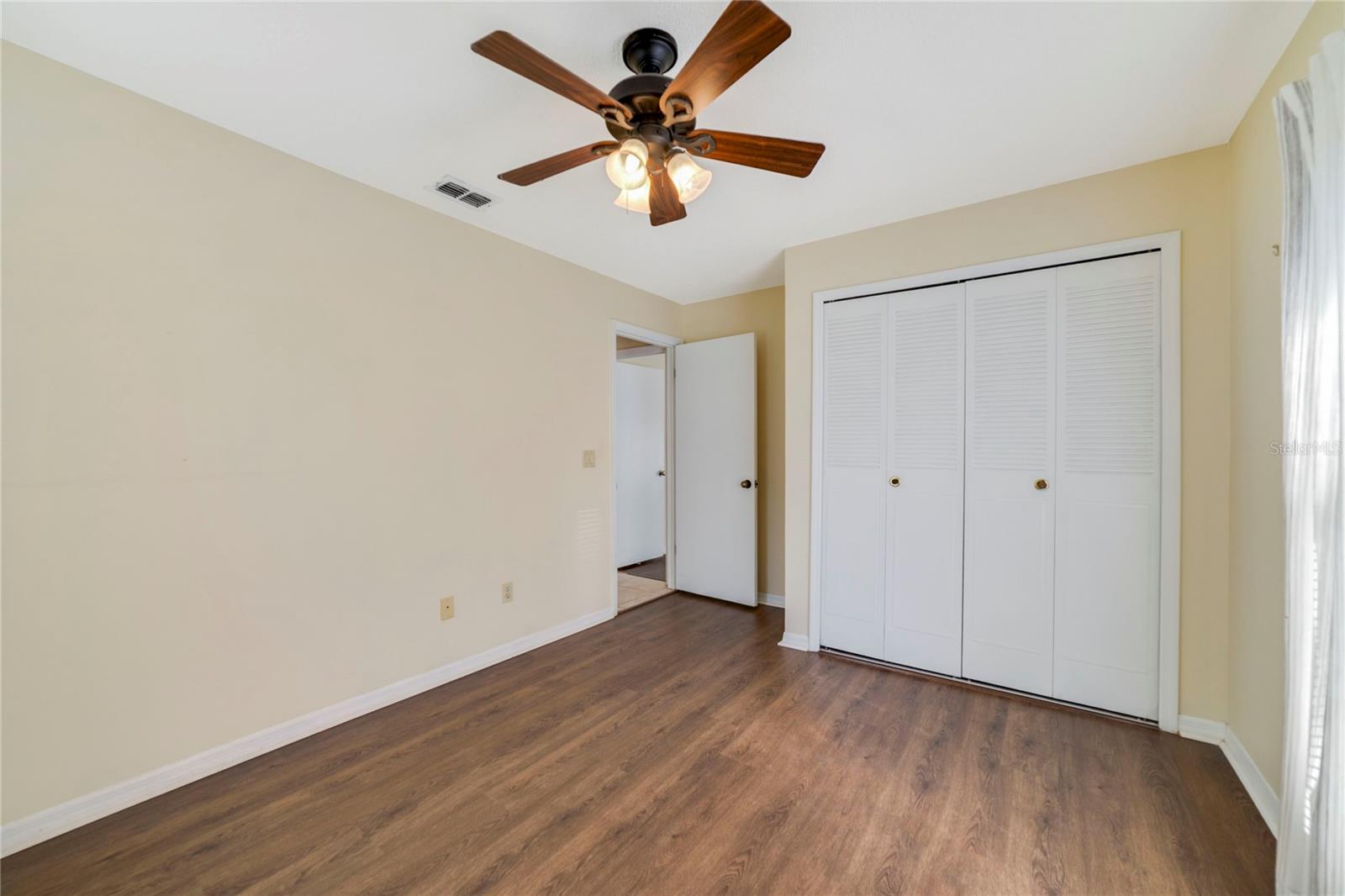 Image 18 of 24 For 1448 Brookshire Court