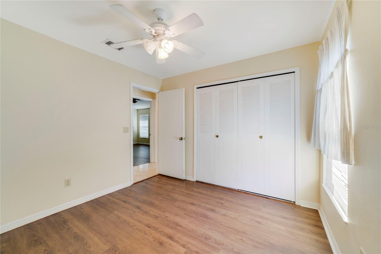 Image 21 of 24 For 1448 Brookshire Court