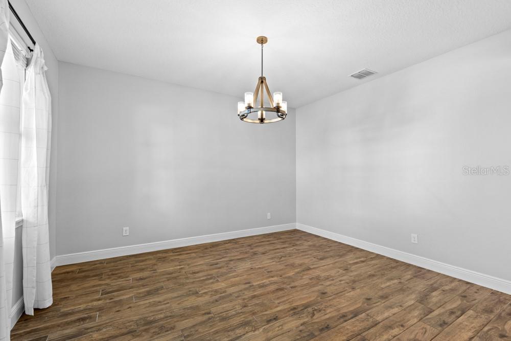 Image 10 of 39 For 15230 Honeybell Drive