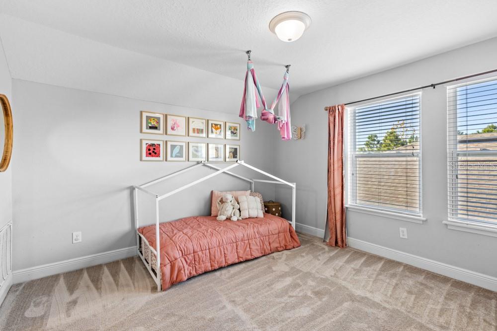 Image 21 of 39 For 15230 Honeybell Drive