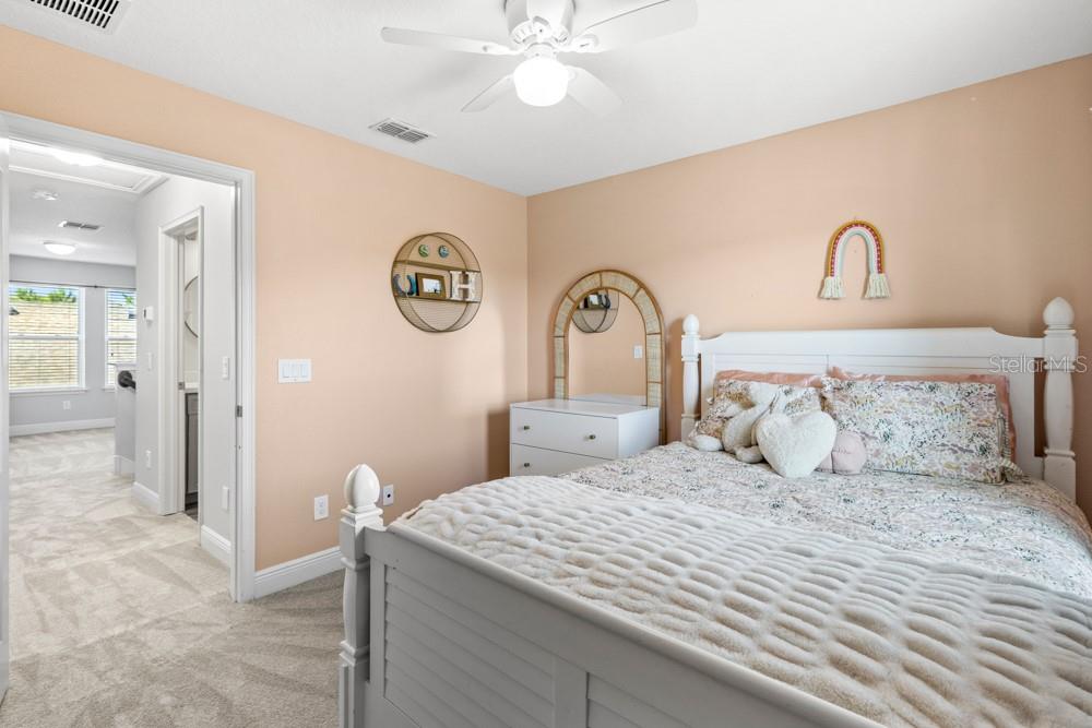 Image 24 of 39 For 15230 Honeybell Drive