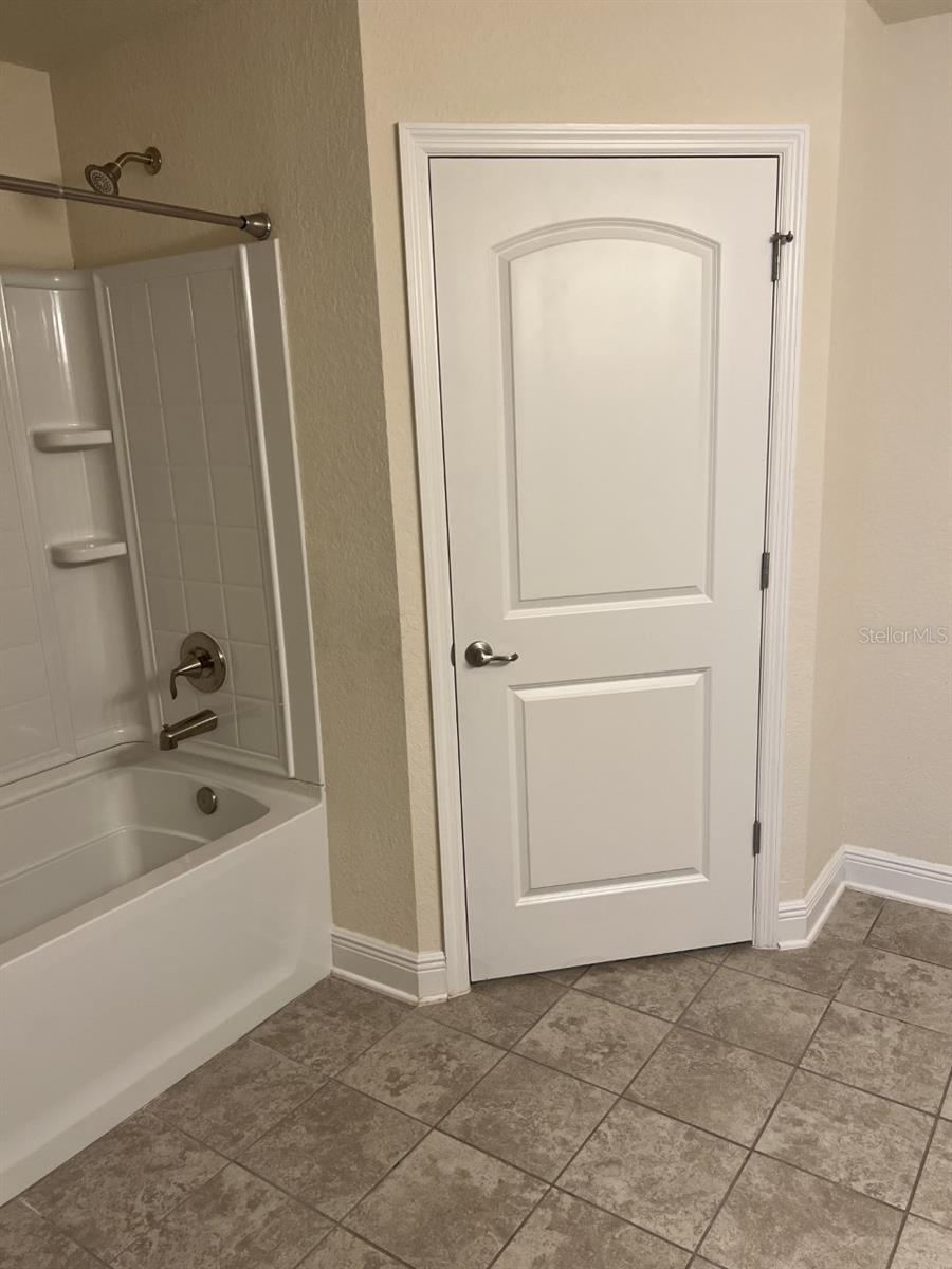 Image 12 of 13 For 10 Diamond Ridge Place