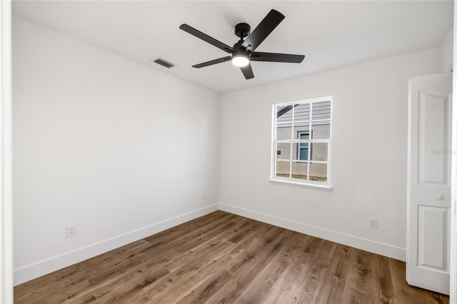 Image 29 of 46 For 769 Silverwood Drive