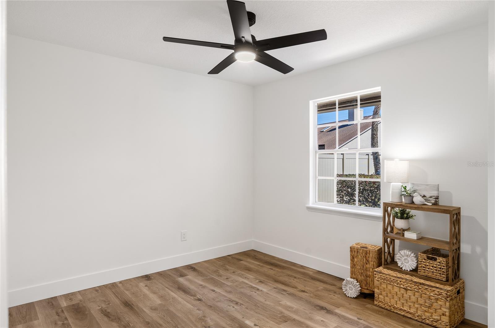 Image 30 of 46 For 769 Silverwood Drive