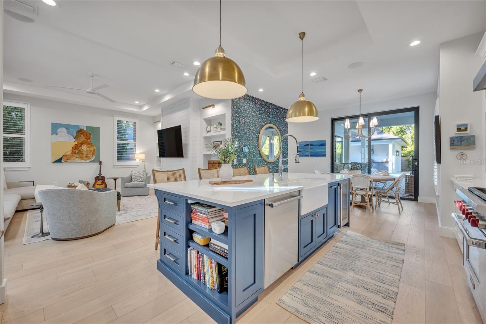 Image 12 of 50 For 1861 Taylor Avenue