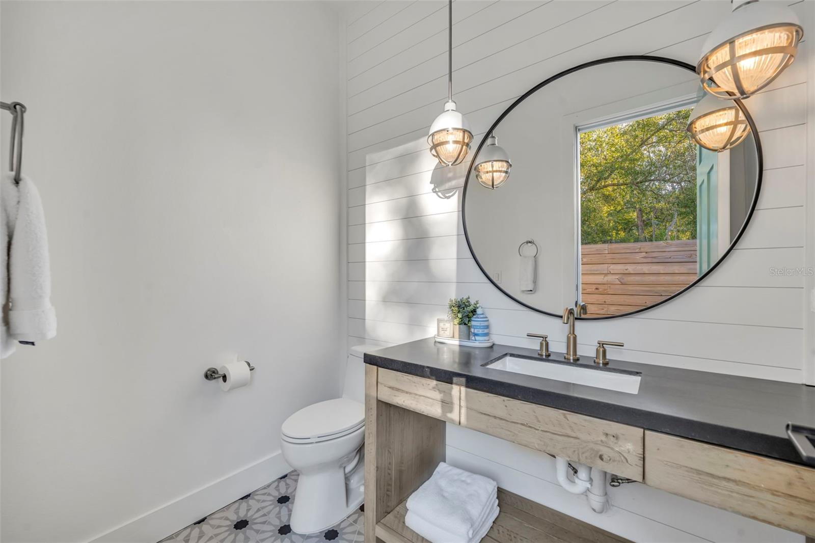 Image 44 of 50 For 1861 Taylor Avenue