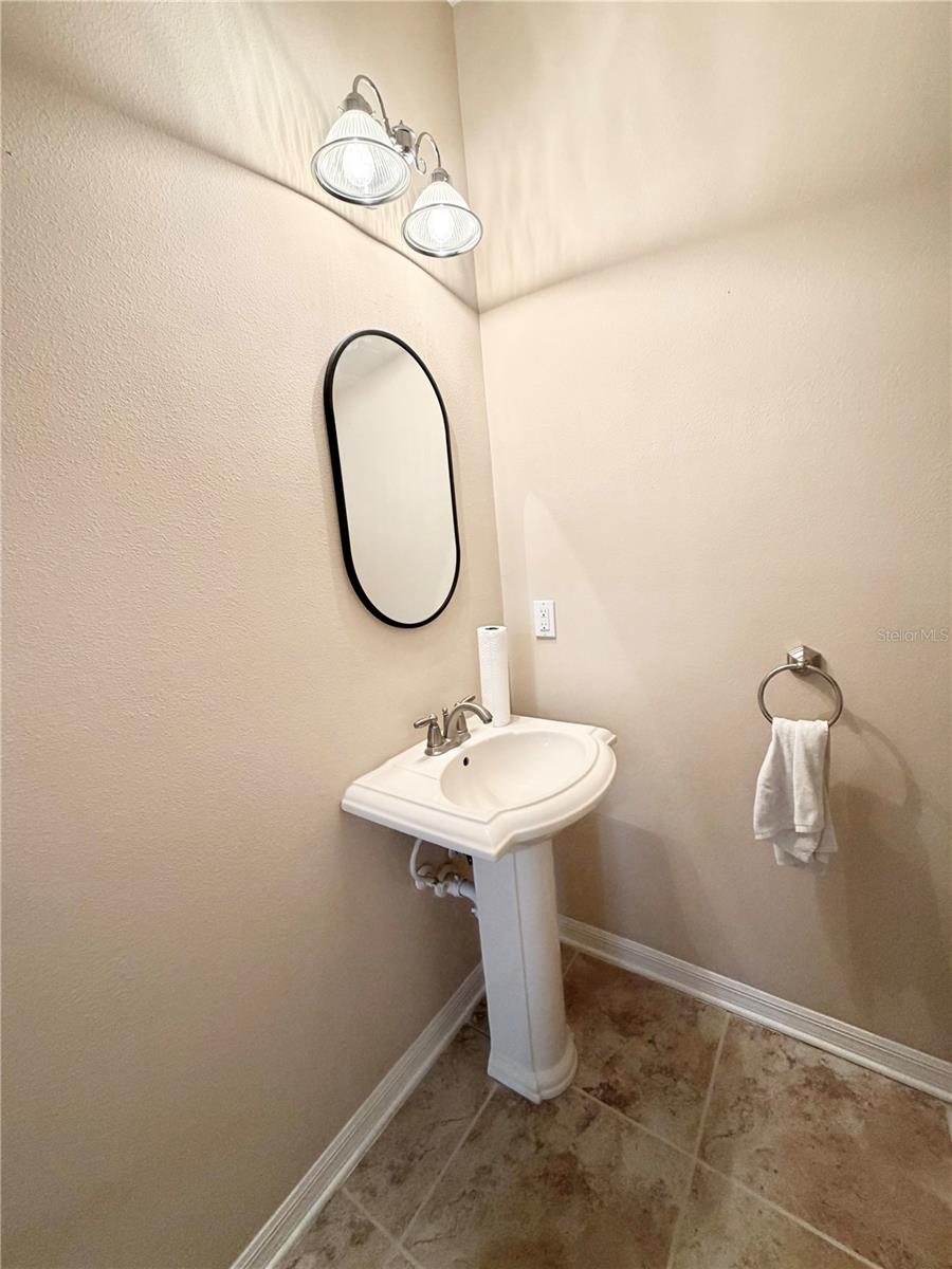 Image 10 of 21 For 8409 Chamberlain Place