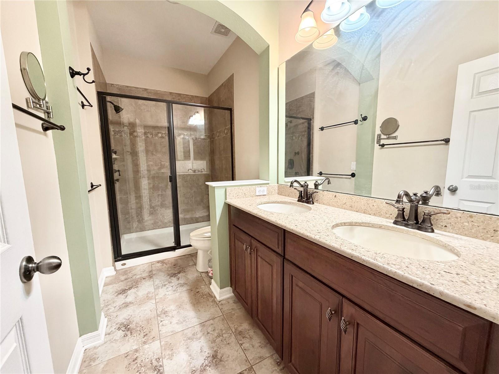 Image 13 of 21 For 8409 Chamberlain Place