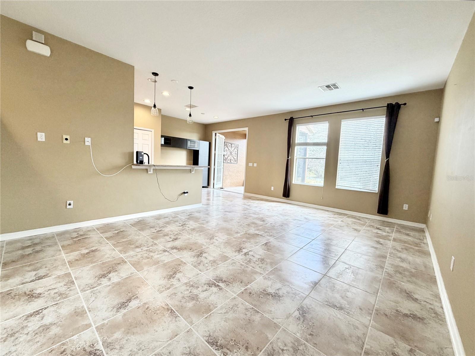 Image 4 of 21 For 8409 Chamberlain Place