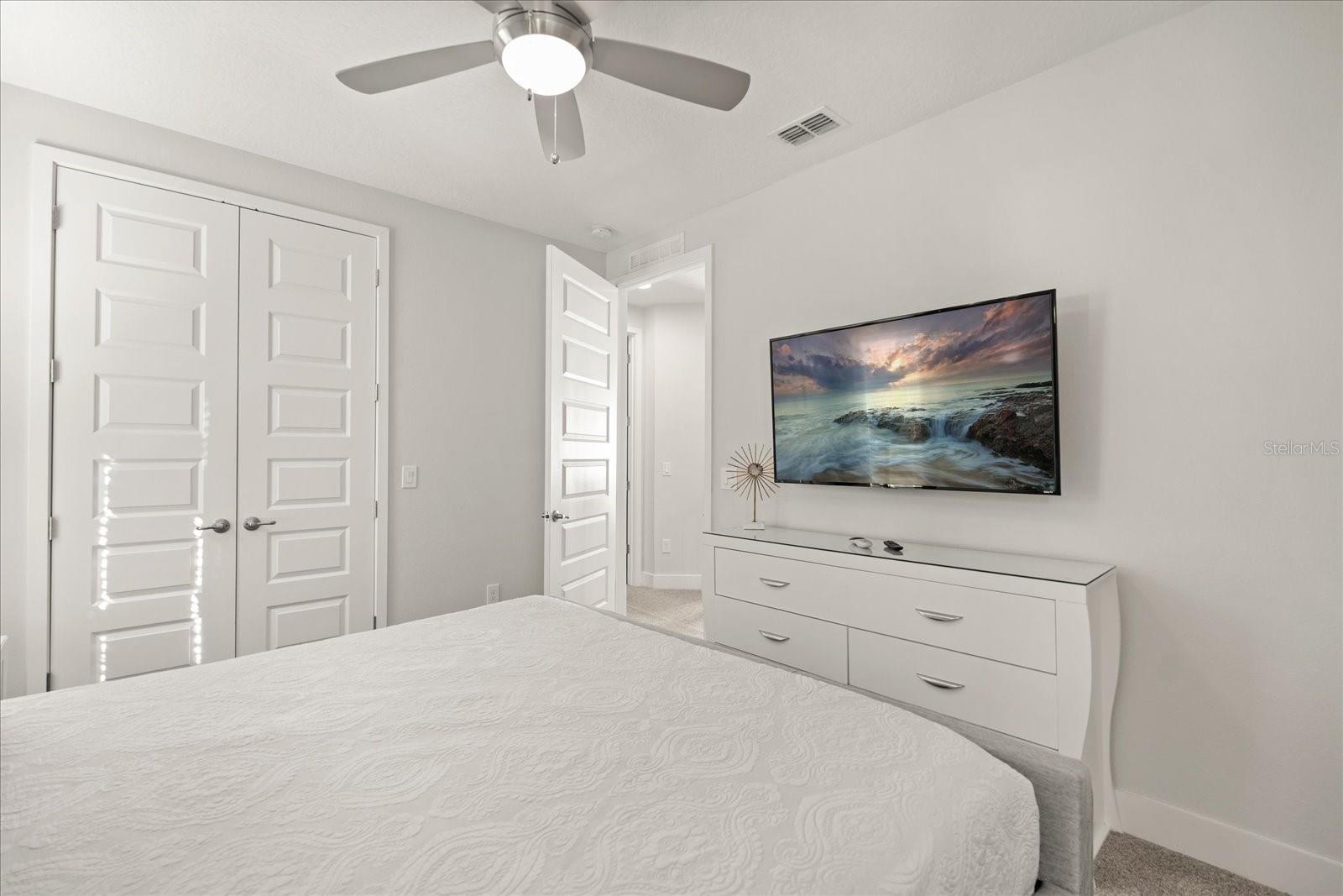 Image 23 of 68 For 1113 Castle Pines Court