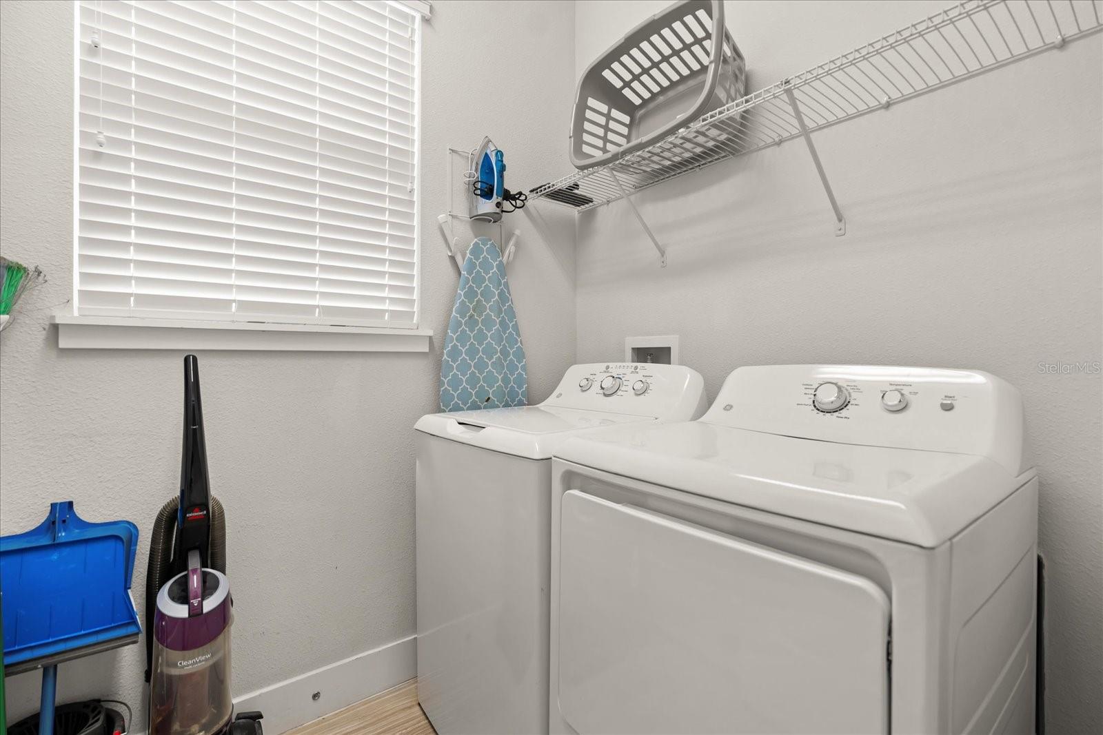 Image 37 of 68 For 1113 Castle Pines Court