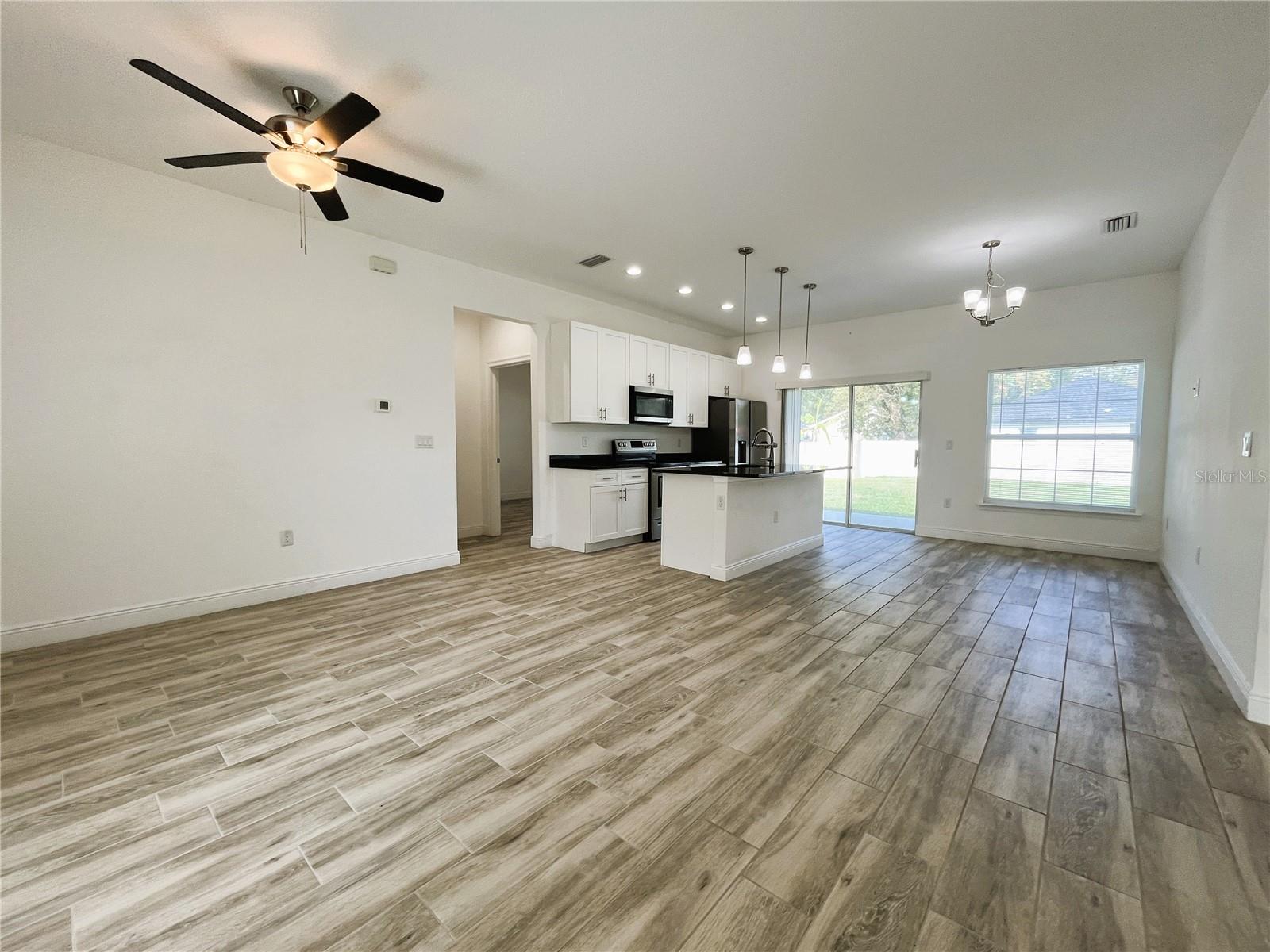 Image 3 of 27 For 1025 37th Street