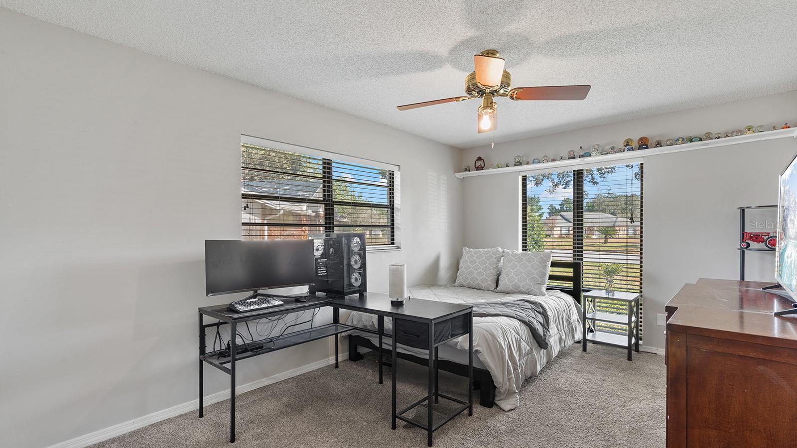 Image 17 of 27 For 517 Whisper Wood Drive