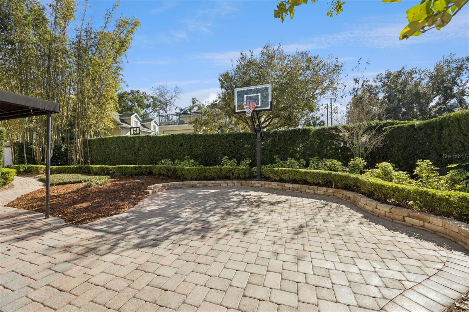 Image 47 of 65 For 2059 Woodlawn Drive