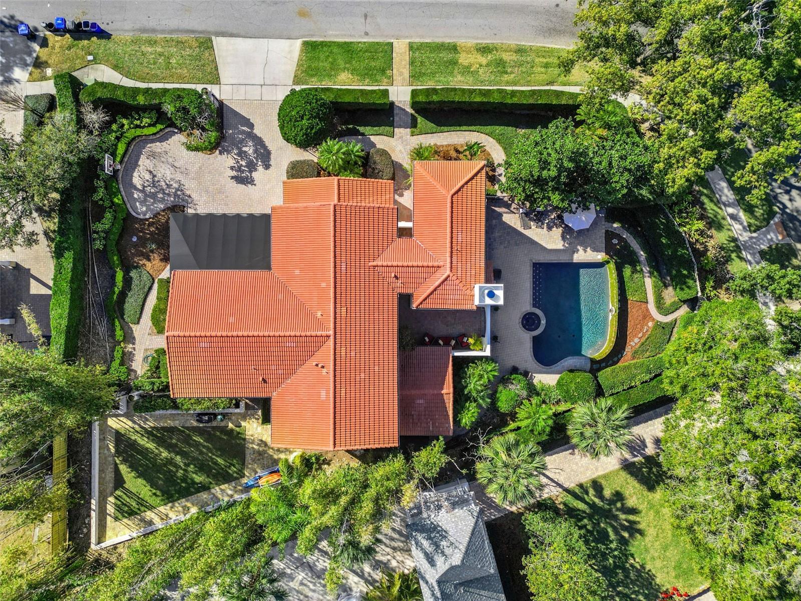 Image 54 of 65 For 2059 Woodlawn Drive