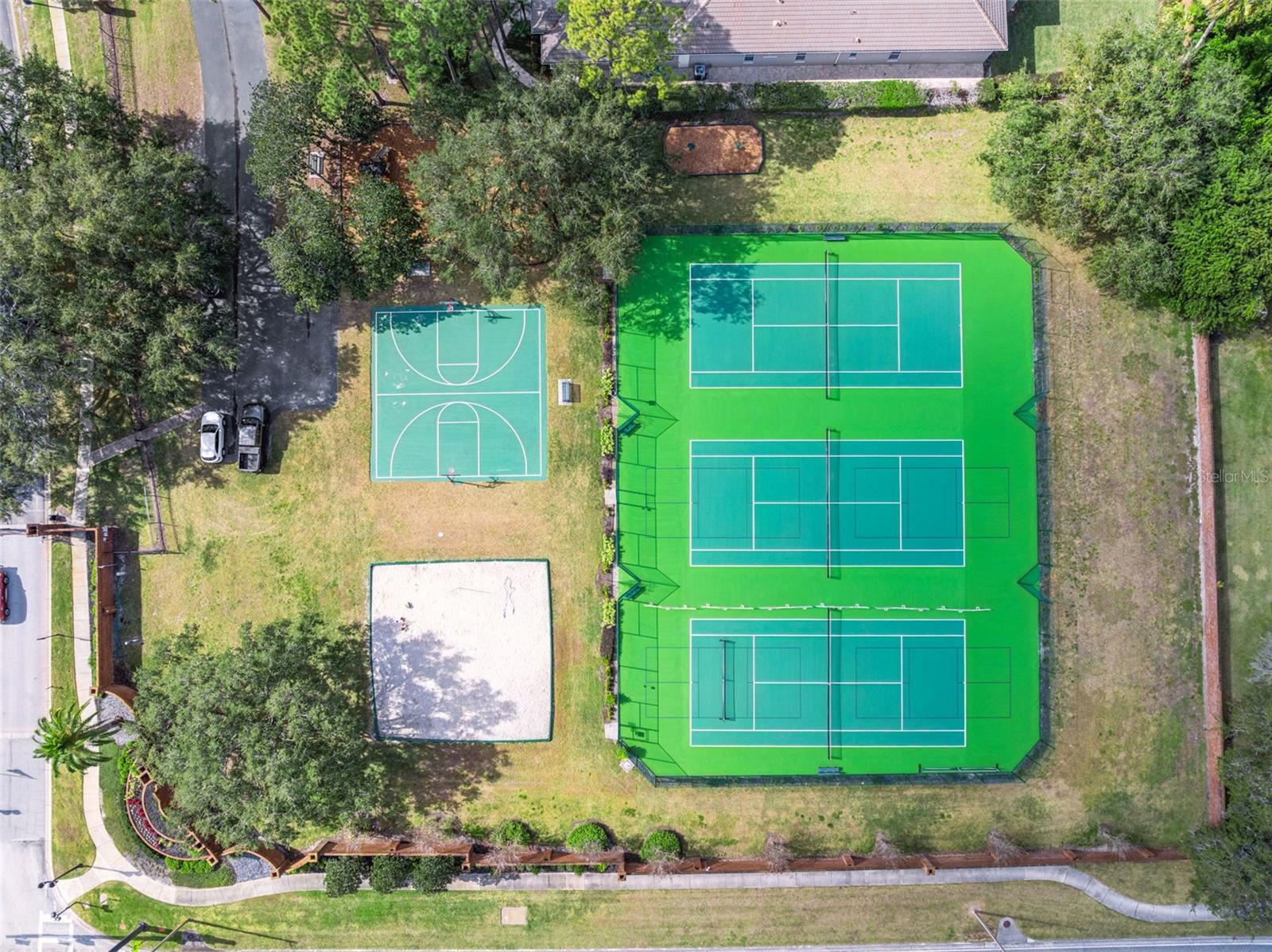 Image 46 of 50 For 10844 Emerald Chase Drive