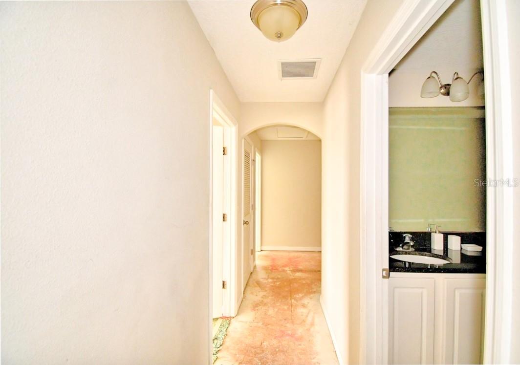 Image 19 of 41 For 2269 Bella Luna Circle