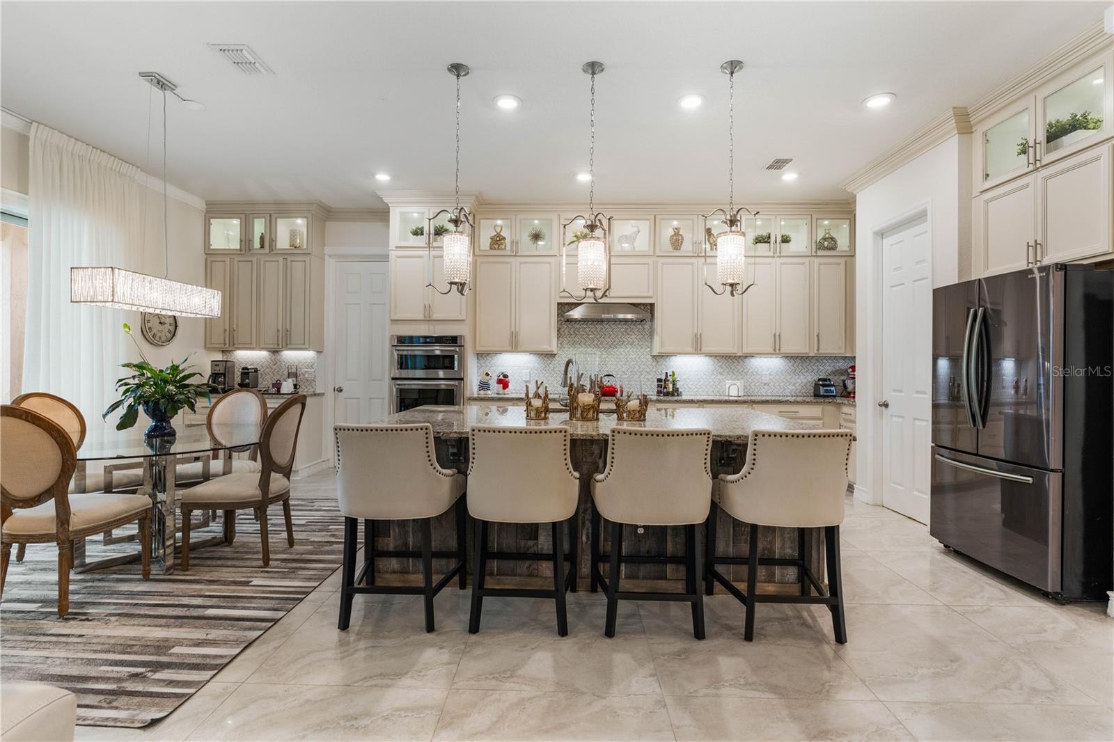 Image 17 of 81 For 16669 Varone Cove Court