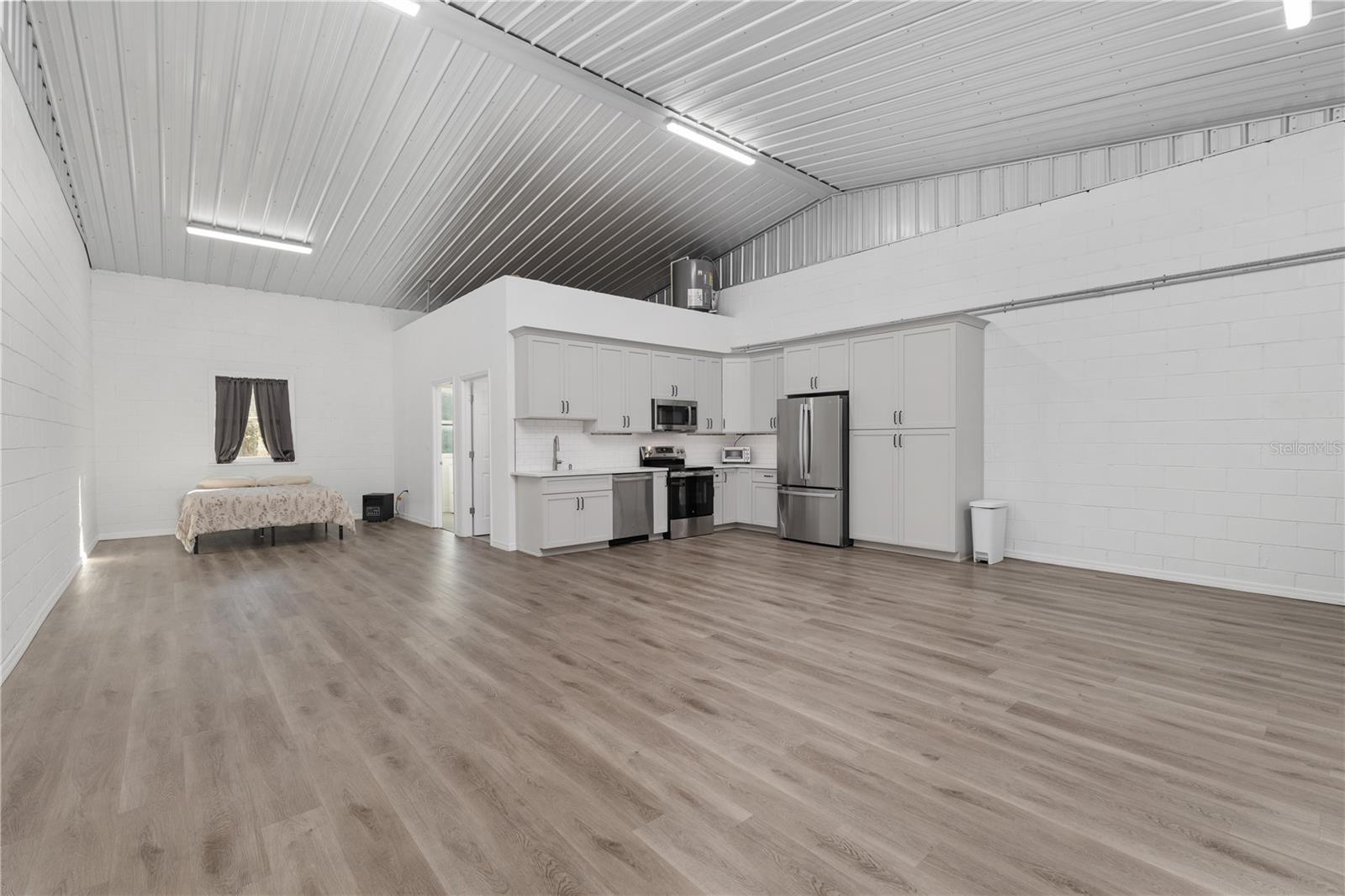 Image 23 of 59 For 7997 90th Avenue