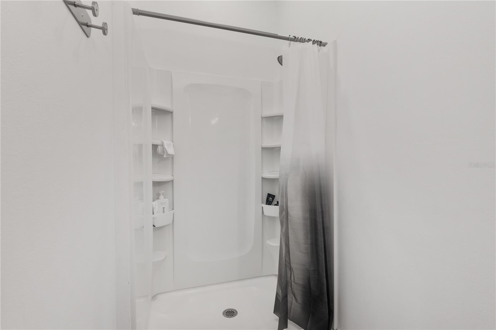 Image 29 of 59 For 7997 90th Avenue